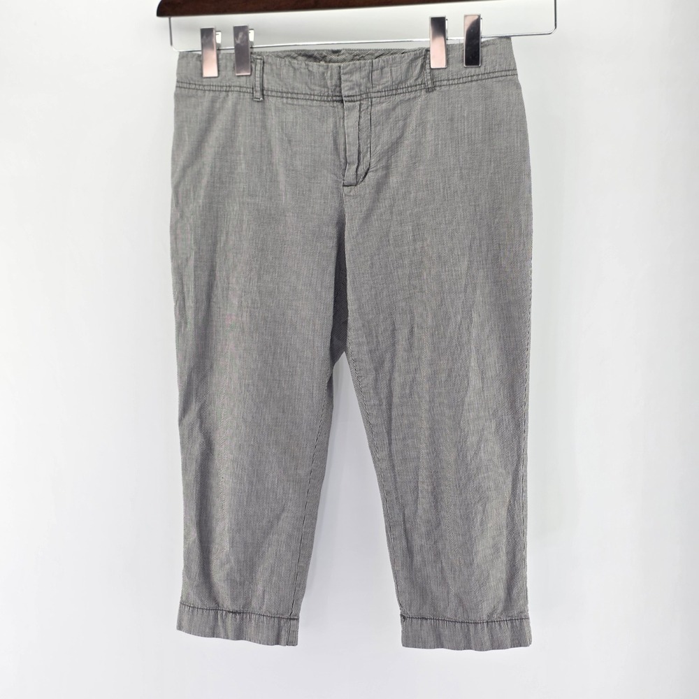 Coldwater Creek Cropped Pants Women 12 Gray Pinstripe Natural Fit Cotton Stretch